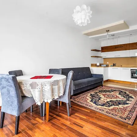 Apartmán Malborska Metro Kondratowicza *